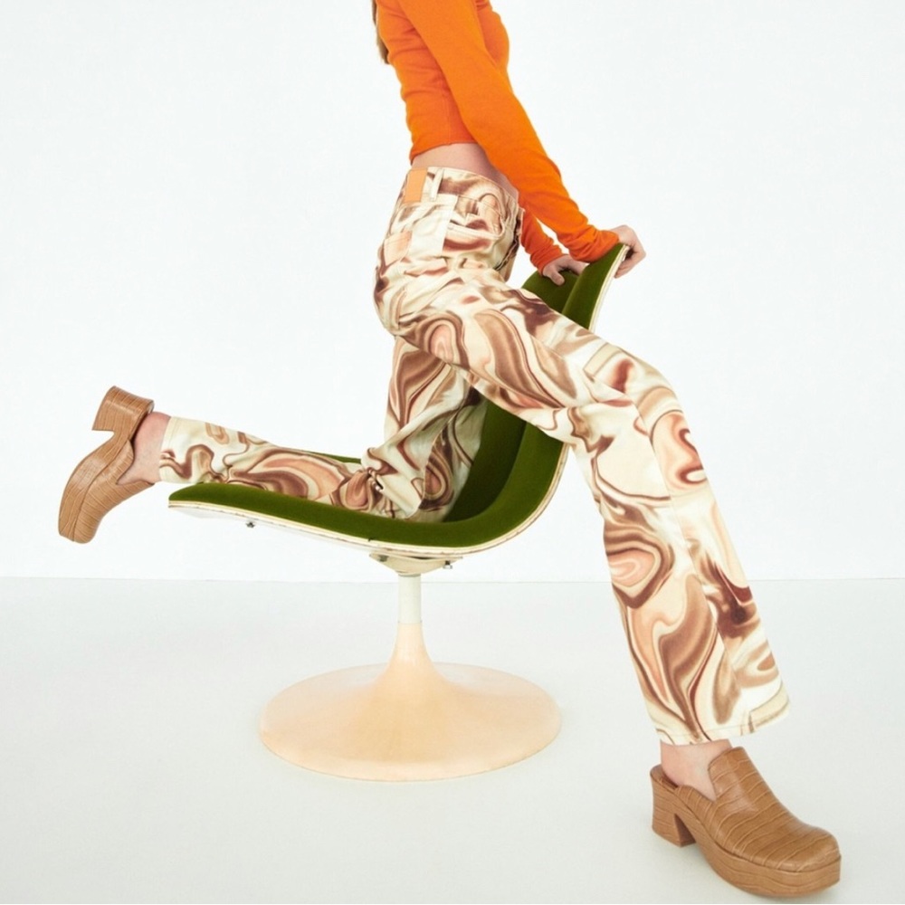 NWT Zara Mid Rise Straight Swirl Jeans